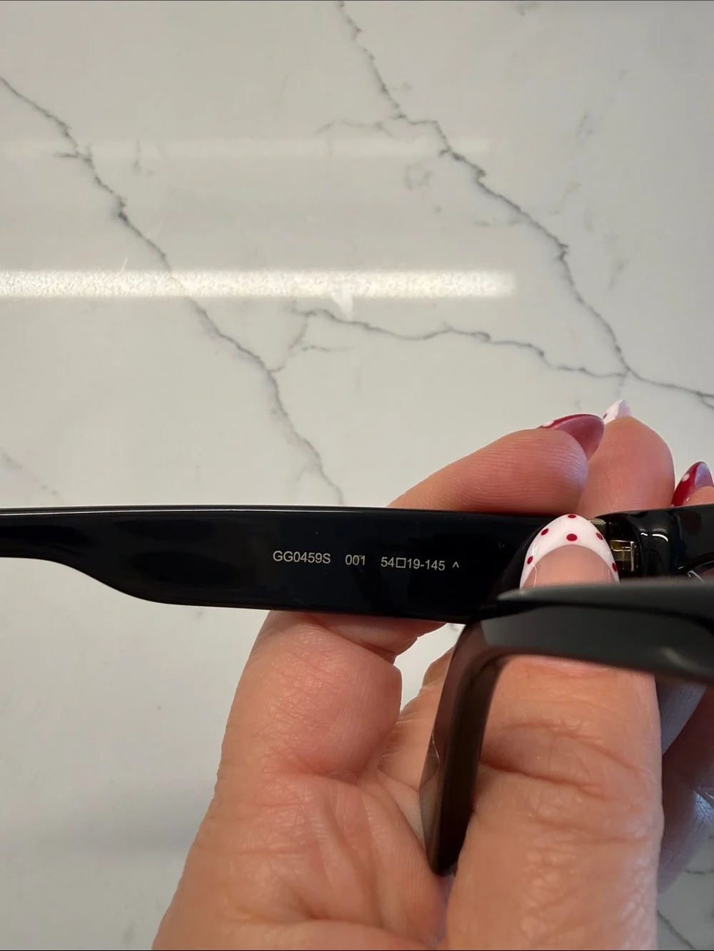 Authentic Gucci Black Gradient Square Sunglasses with Teal velvet Case